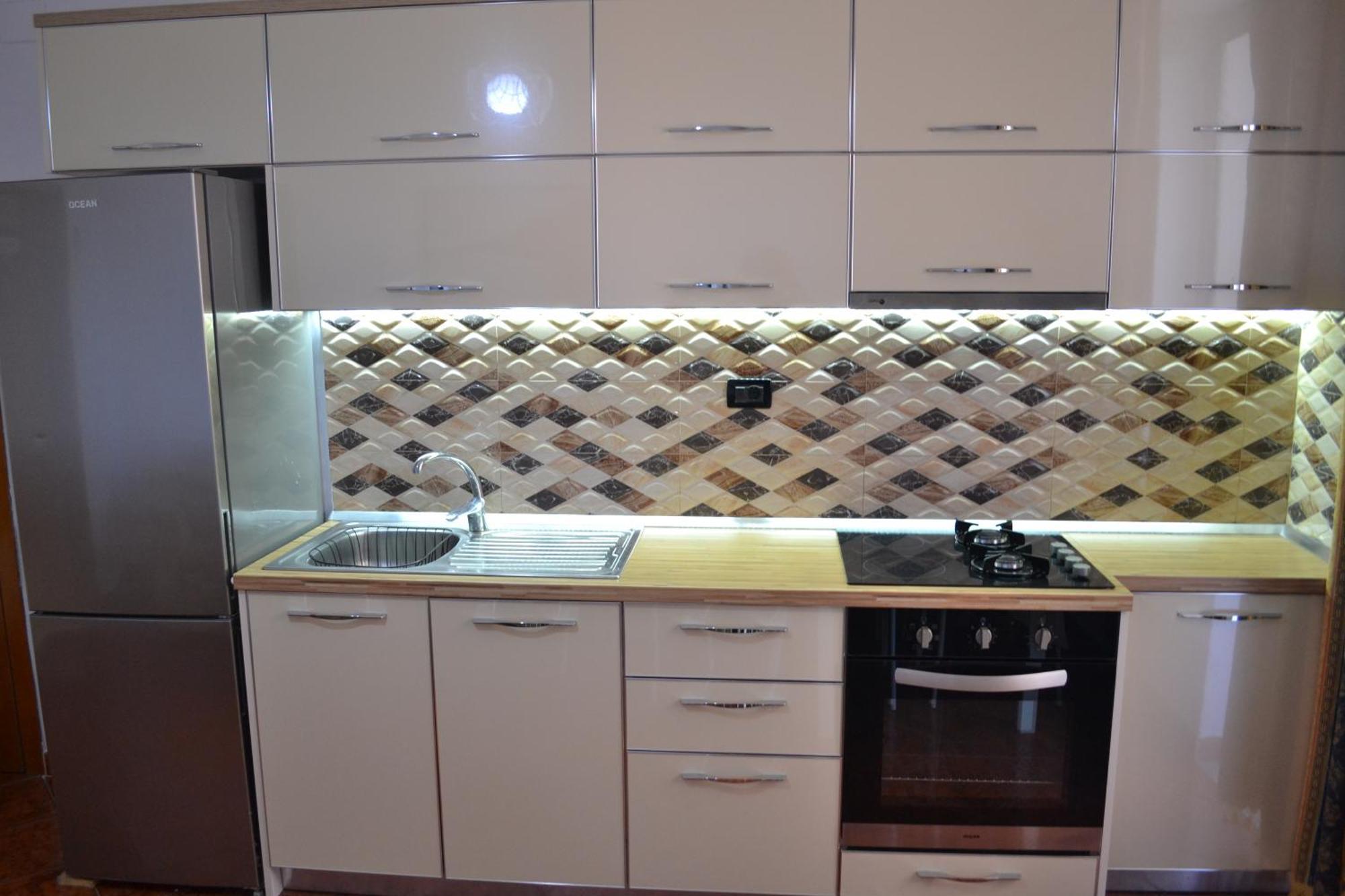 Central 5 Bedrooms Apartment Partial Seaview Vlore Ngoại thất bức ảnh